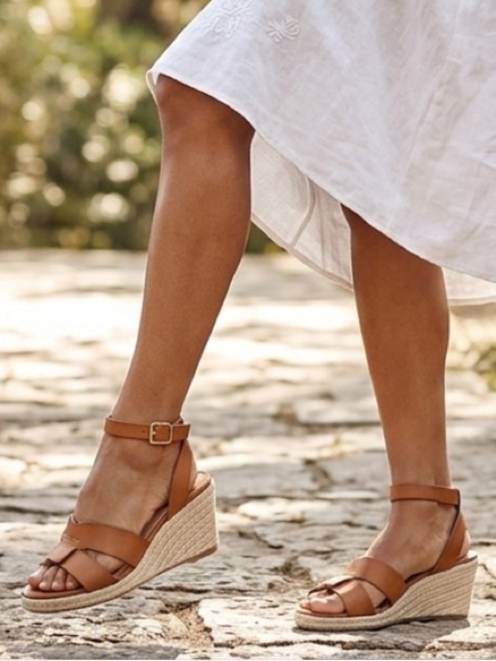 Old Navy Women's Brown Wedge Sandals
